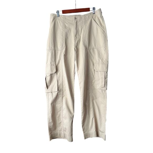 NWT Abercrombie & Fitch Relaxed Cargo Pants High Rise Straight Pockets Tan SZ 32 - Picture 2 of 13